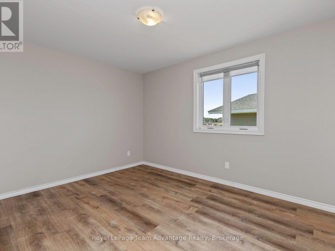 28 Meadowcrest Drive, McDougall