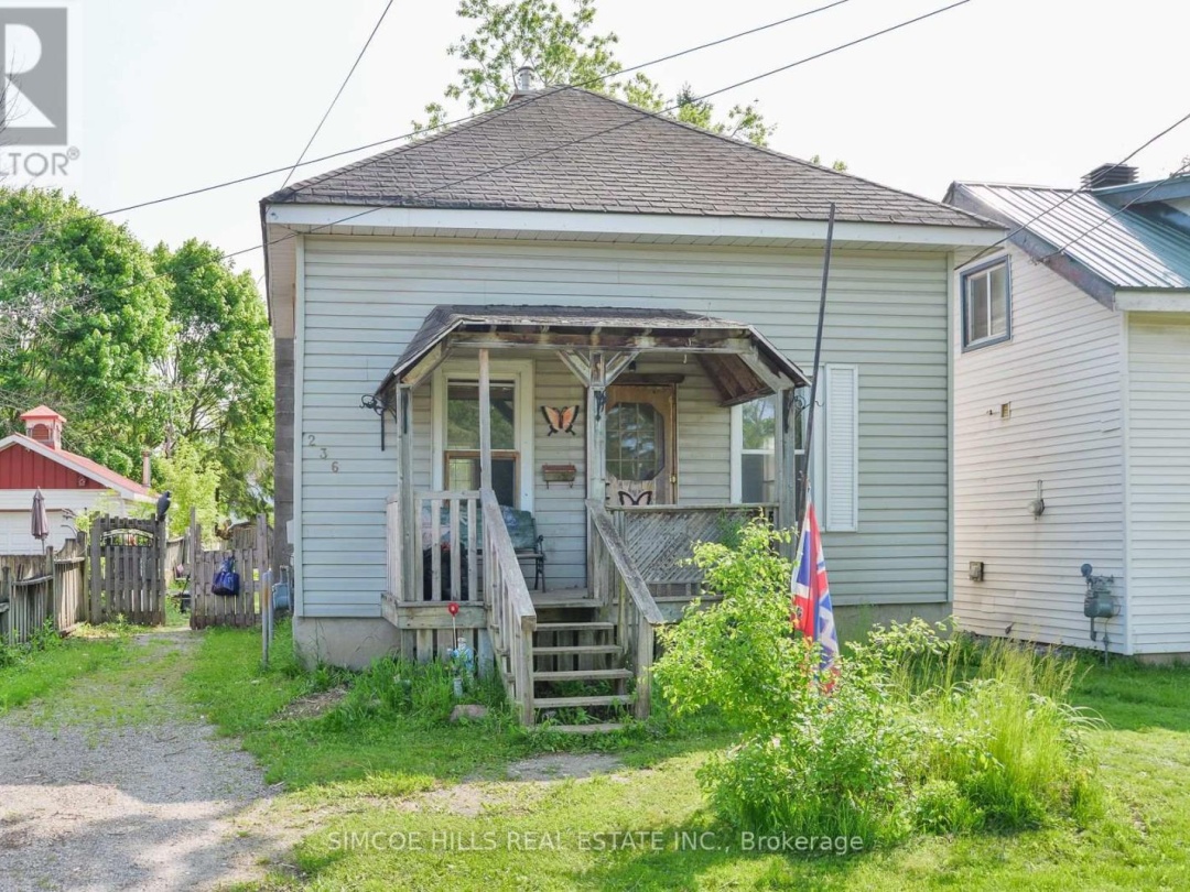 236 FRONT STREET S, 