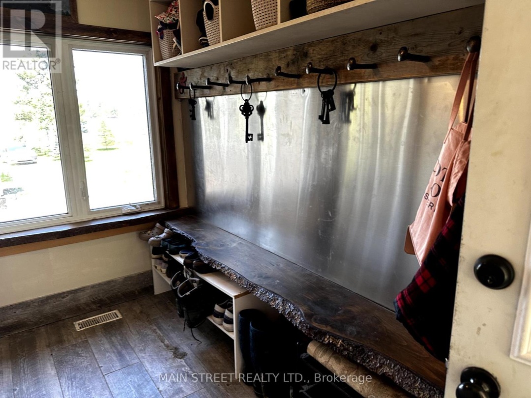 1183 South Morrison Lake Road, Morrison Lake