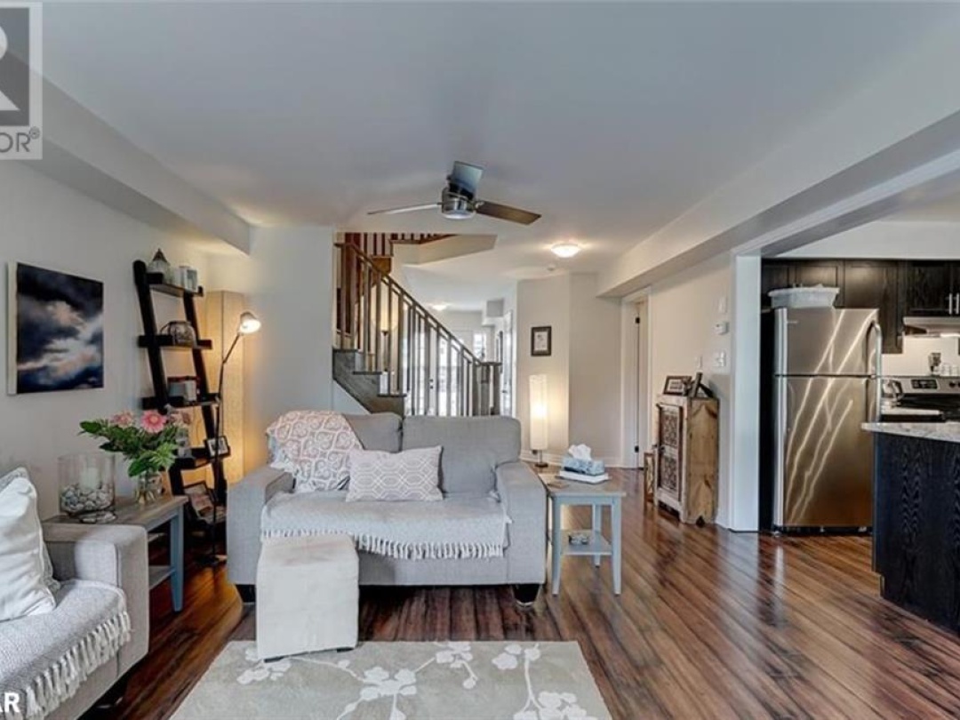 12 Masters Crescent, Georgian Bay