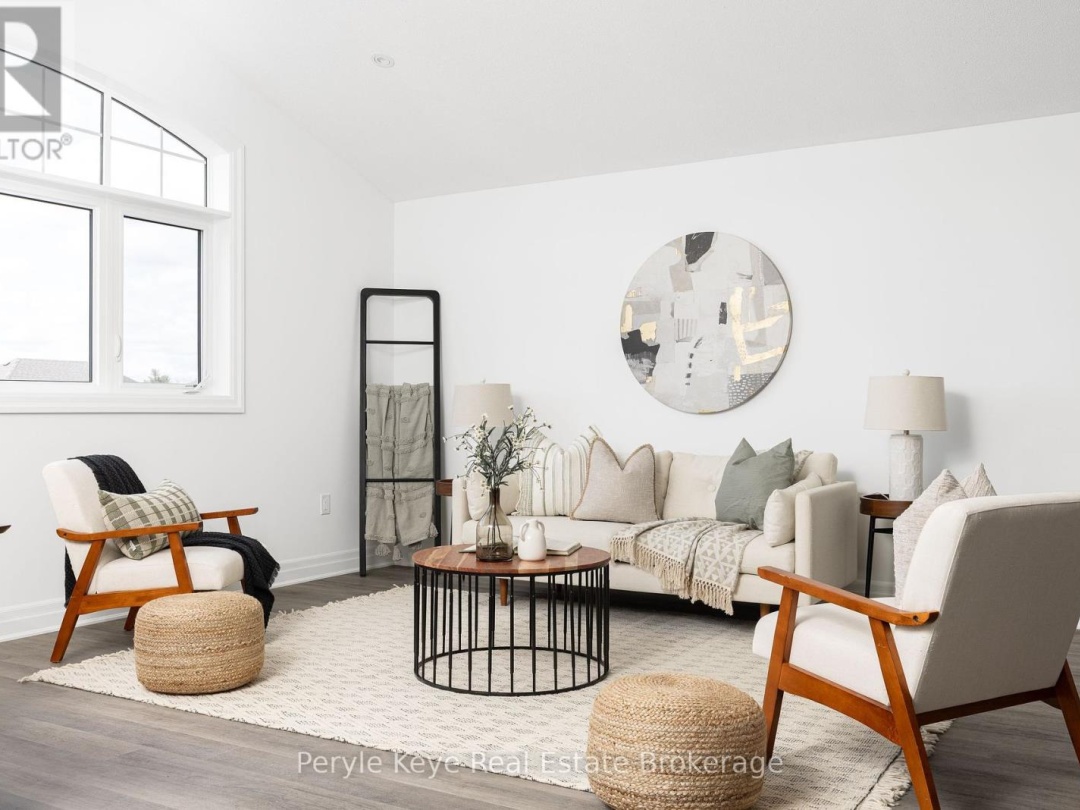 30 DYER CRESCENT, 