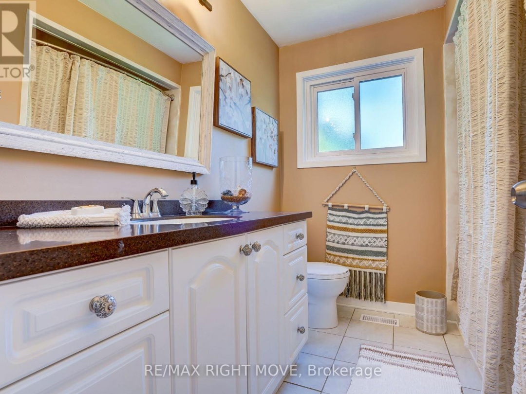 363 TALLWOOD DRIVE, 