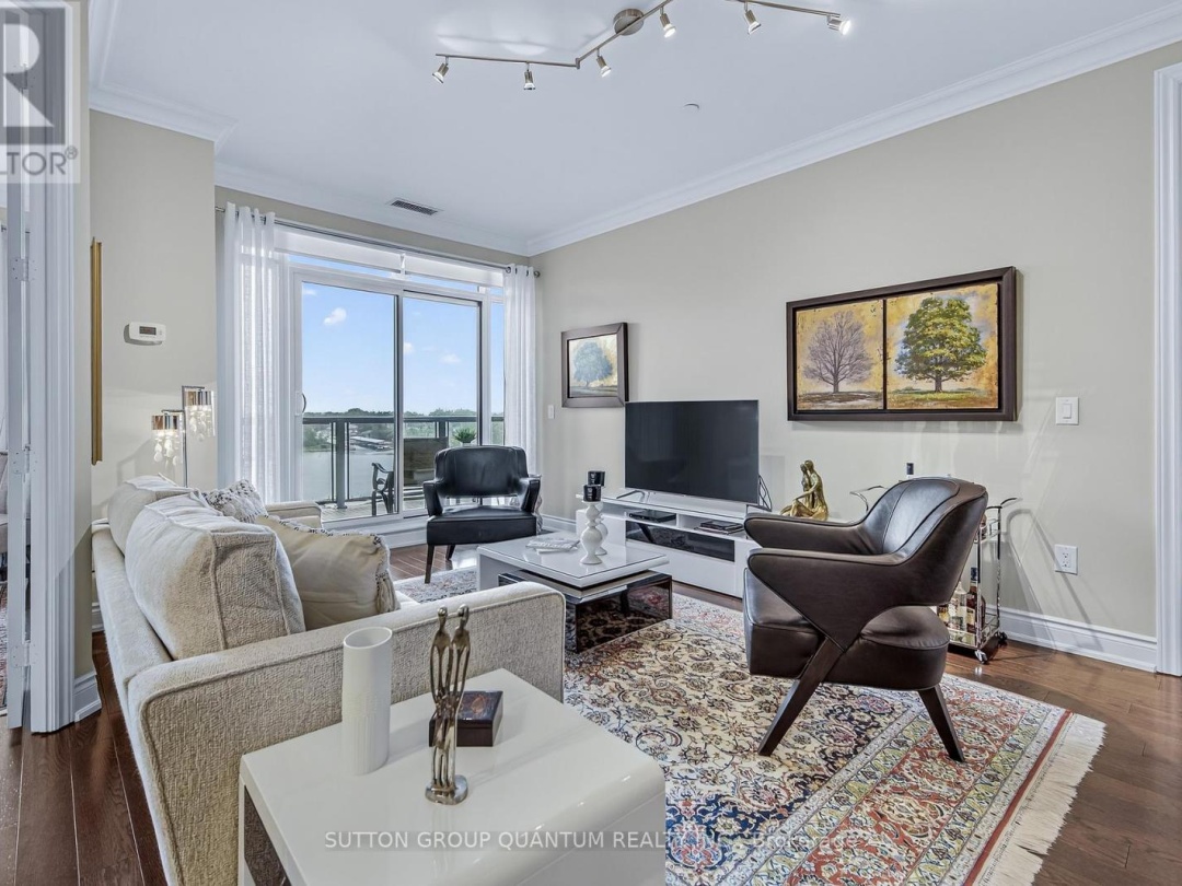 606 - 90 ORCHARD POINT ROAD, 