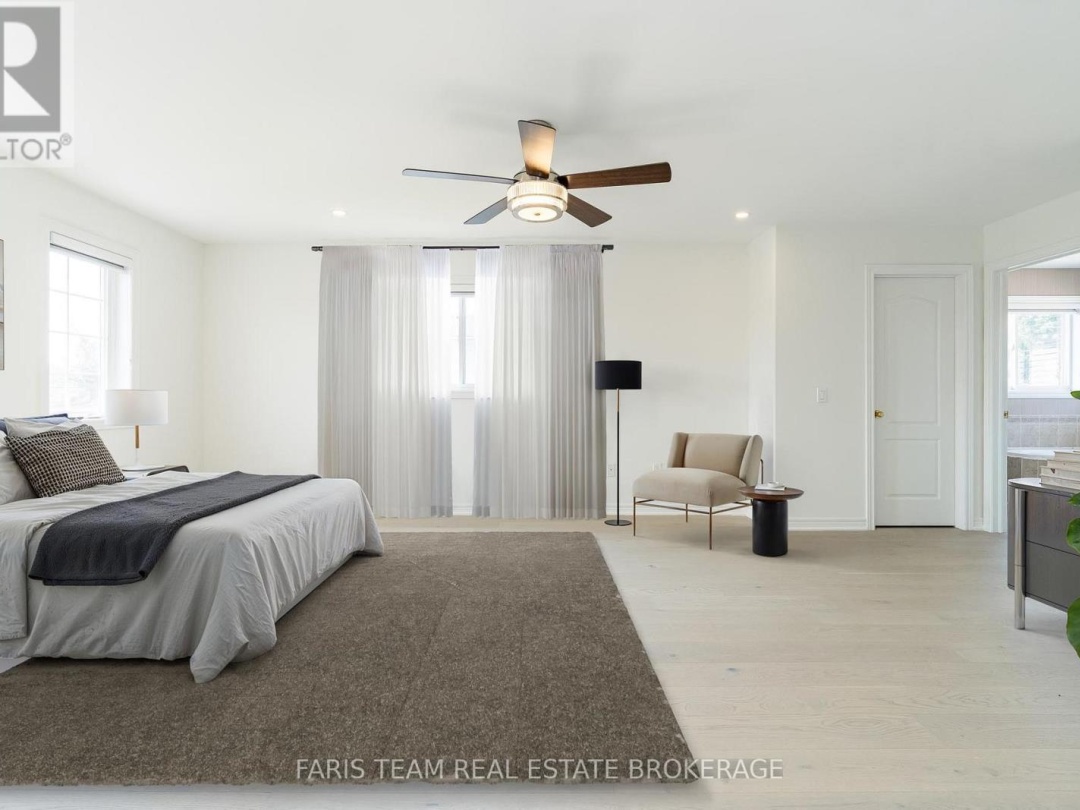 2 VANESSA DRIVE, 