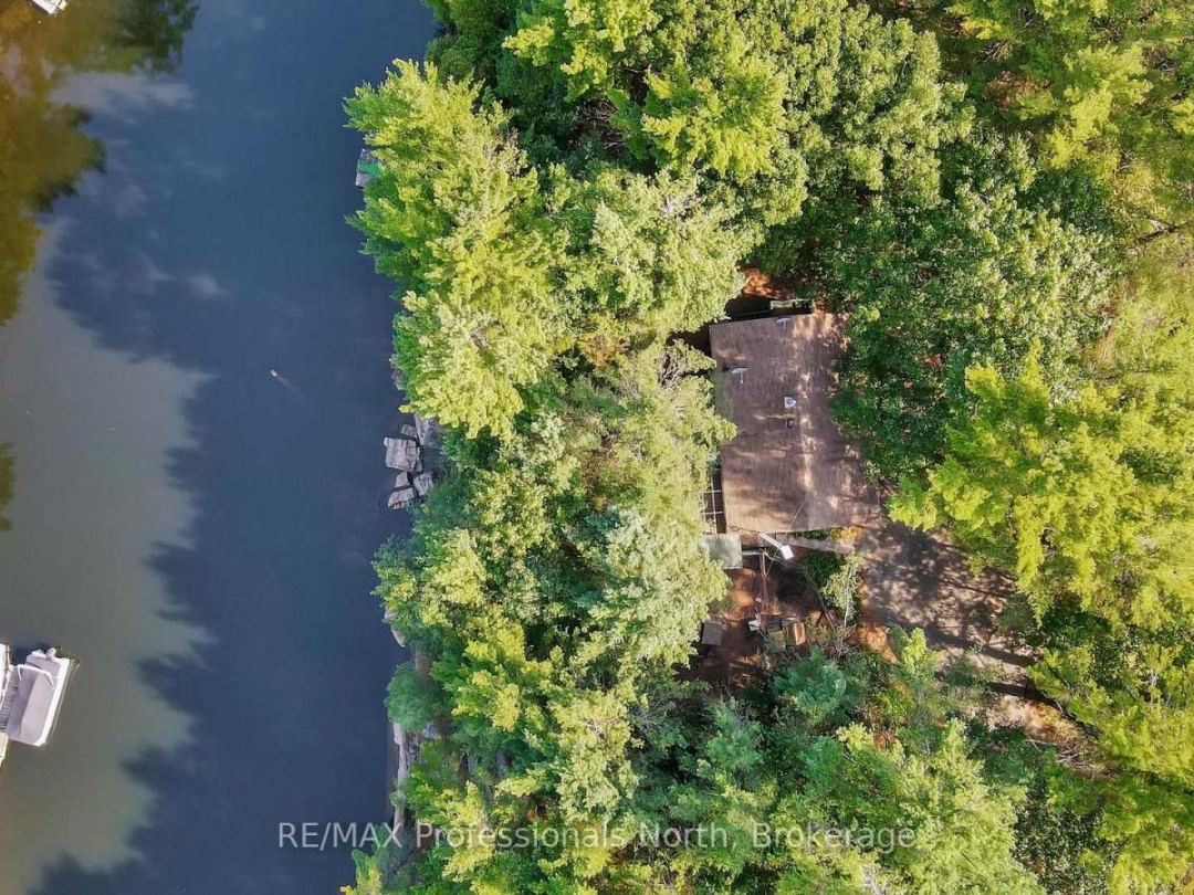 1021 MILLWOODS ROAD, 