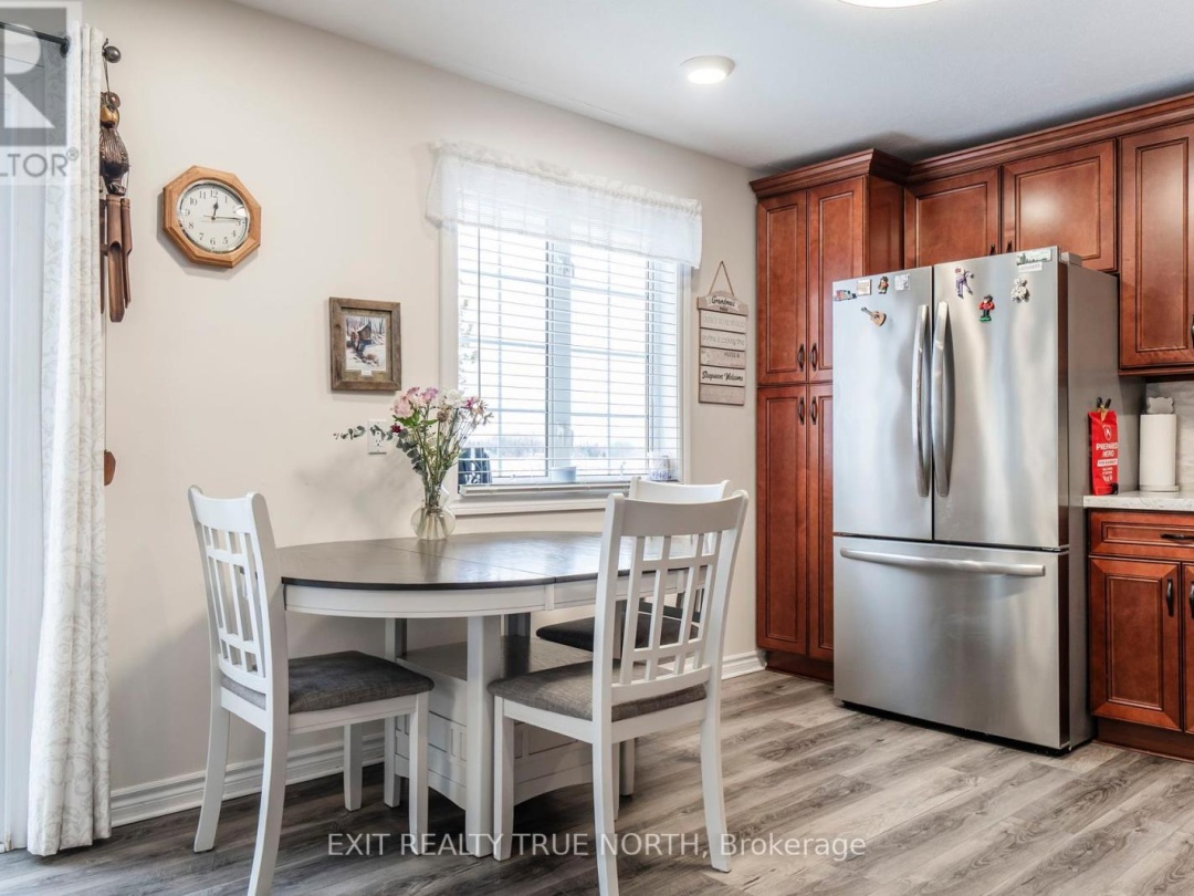 5 Hemlock Avenue, Georgian Bay