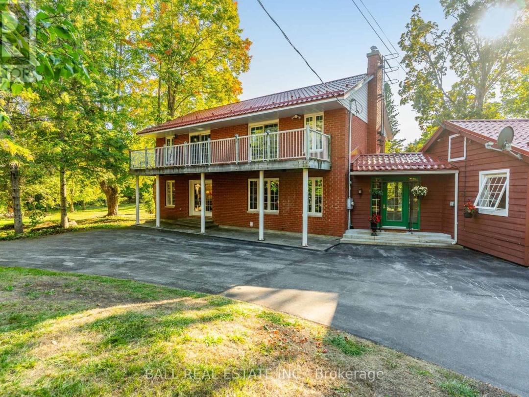 849 COUNTY RD 49, 