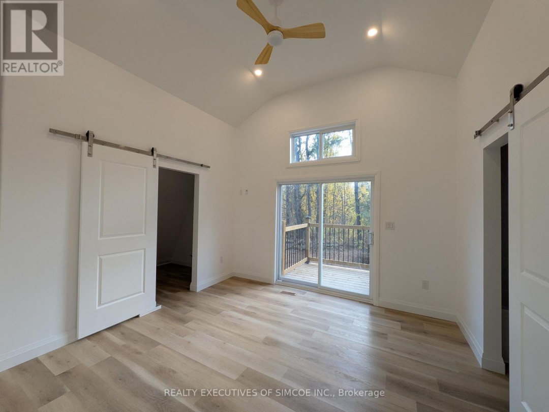 3464 BAYOU ROAD, 