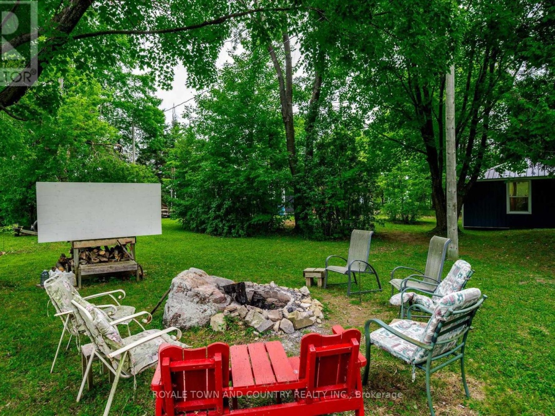 54 LAXTON  TWP 5TH LINE, 