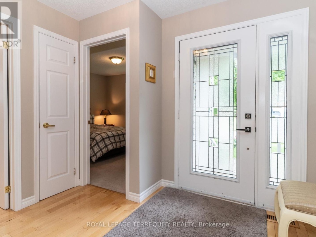 10 STONEHEDGE CLOSE, 