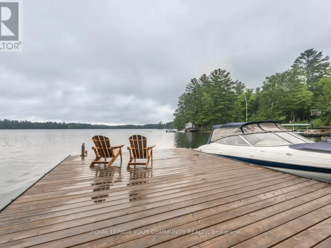 2085 Crystal Lake Road, Trent Lakes