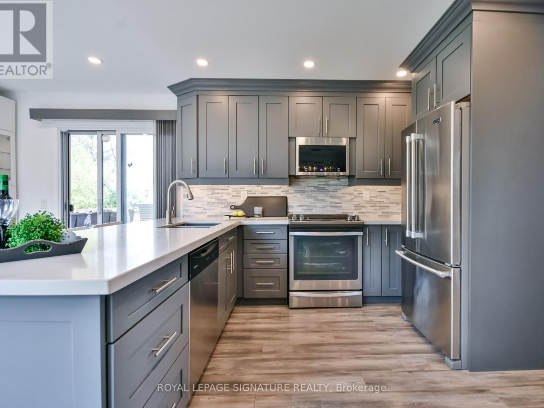 12 Frontier Avenue, Orillia