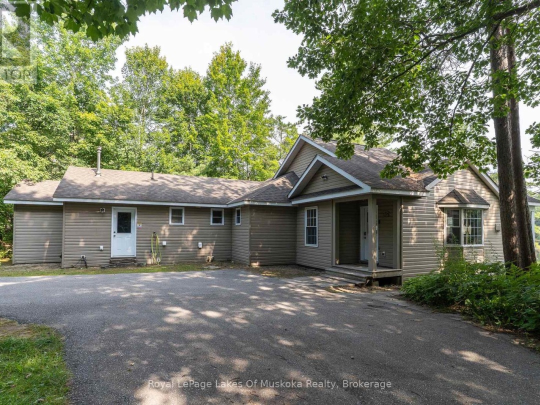 49 PINETREE ROAD, 