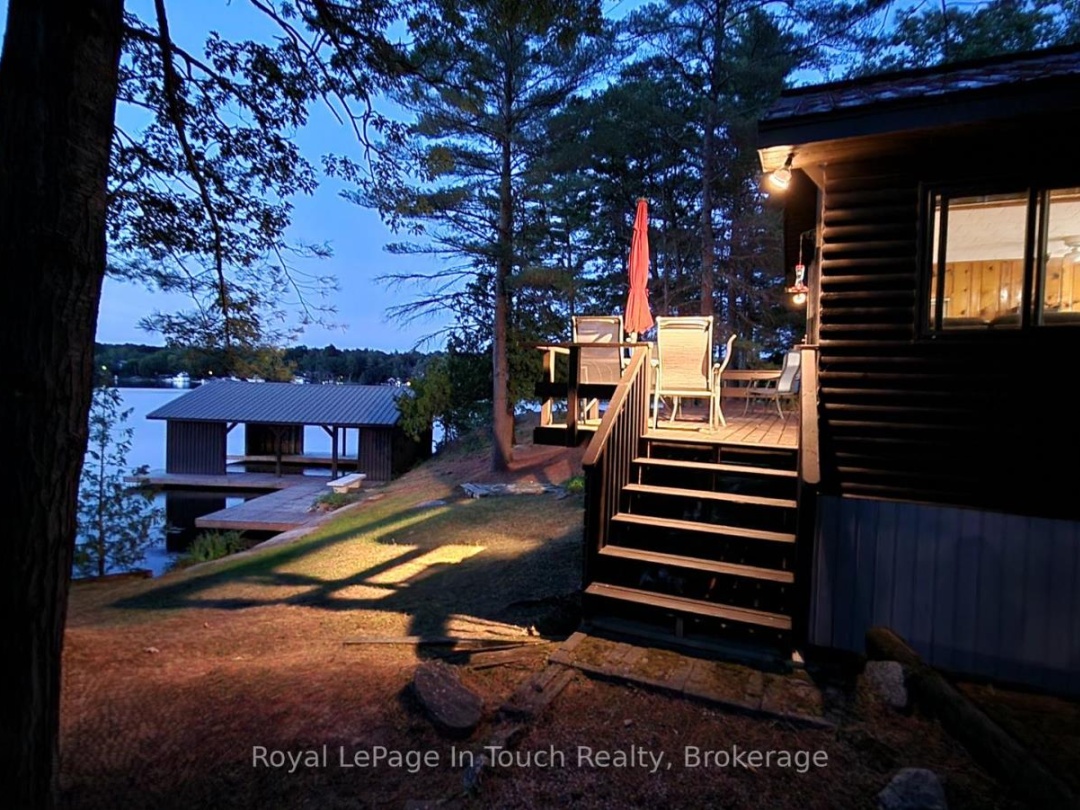 211 PICKEREL POINT ROAD, 