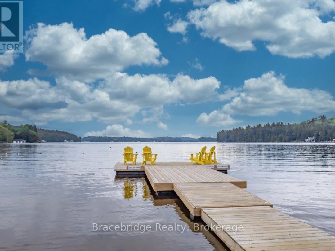 L205-B1 - 1869 MUSKOKA RD 118 HIGHWAY W, Lake Muskoka