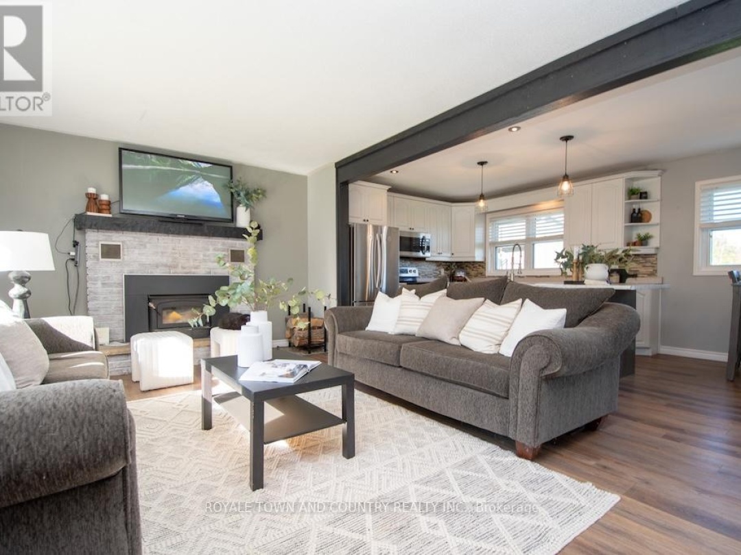 187 SKYLINE ROAD, 