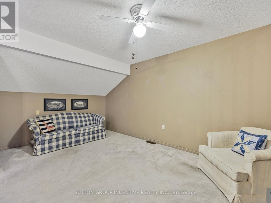 403 - 40 MUSEUM DRIVE, 