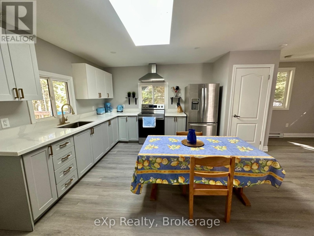 61 ROBERT ROAD W, 