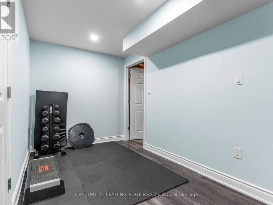 28 WINDOVER DRIVE, 