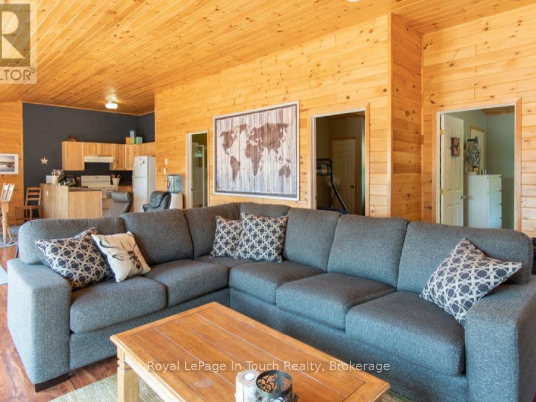 2974 ISLAND 1040, 