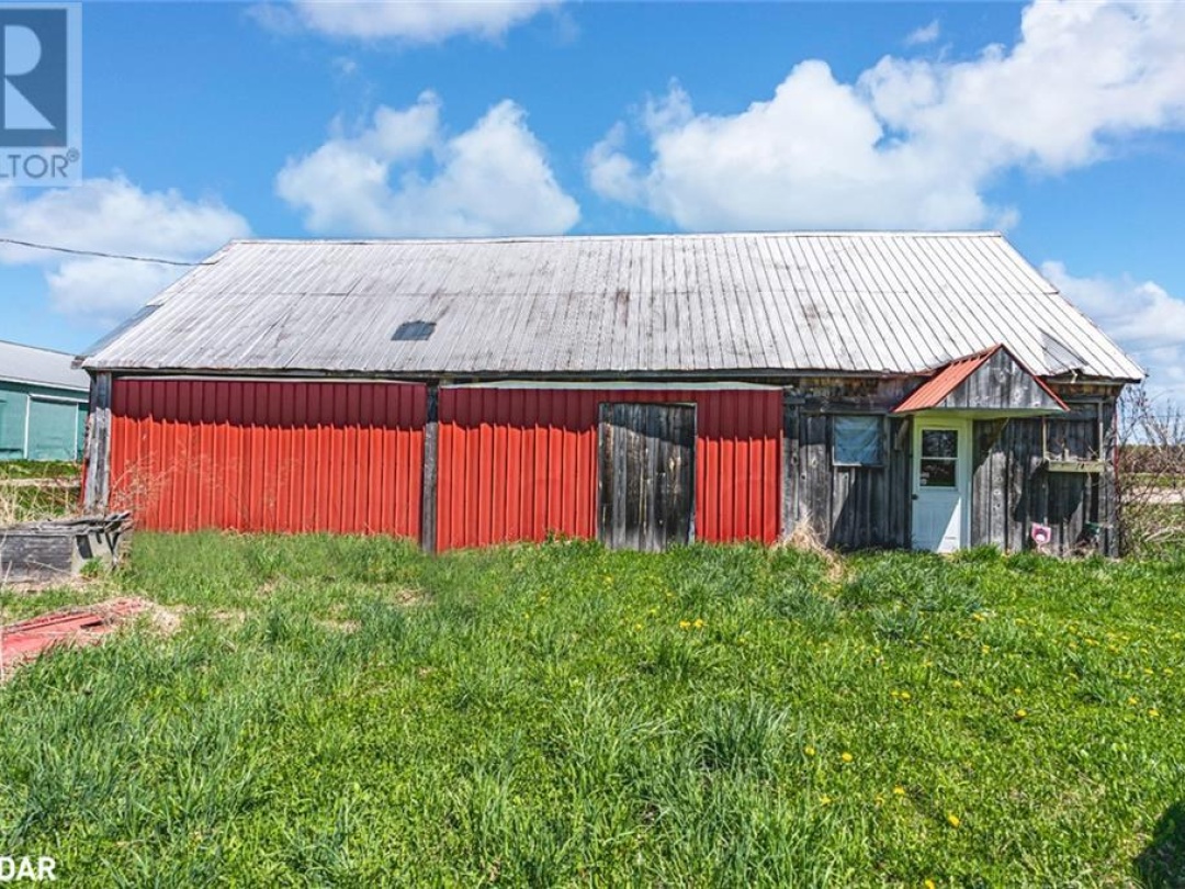 650 Mertz Corner Road, Tiny