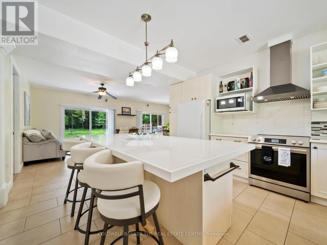 2955 PINECONE TRAIL, 