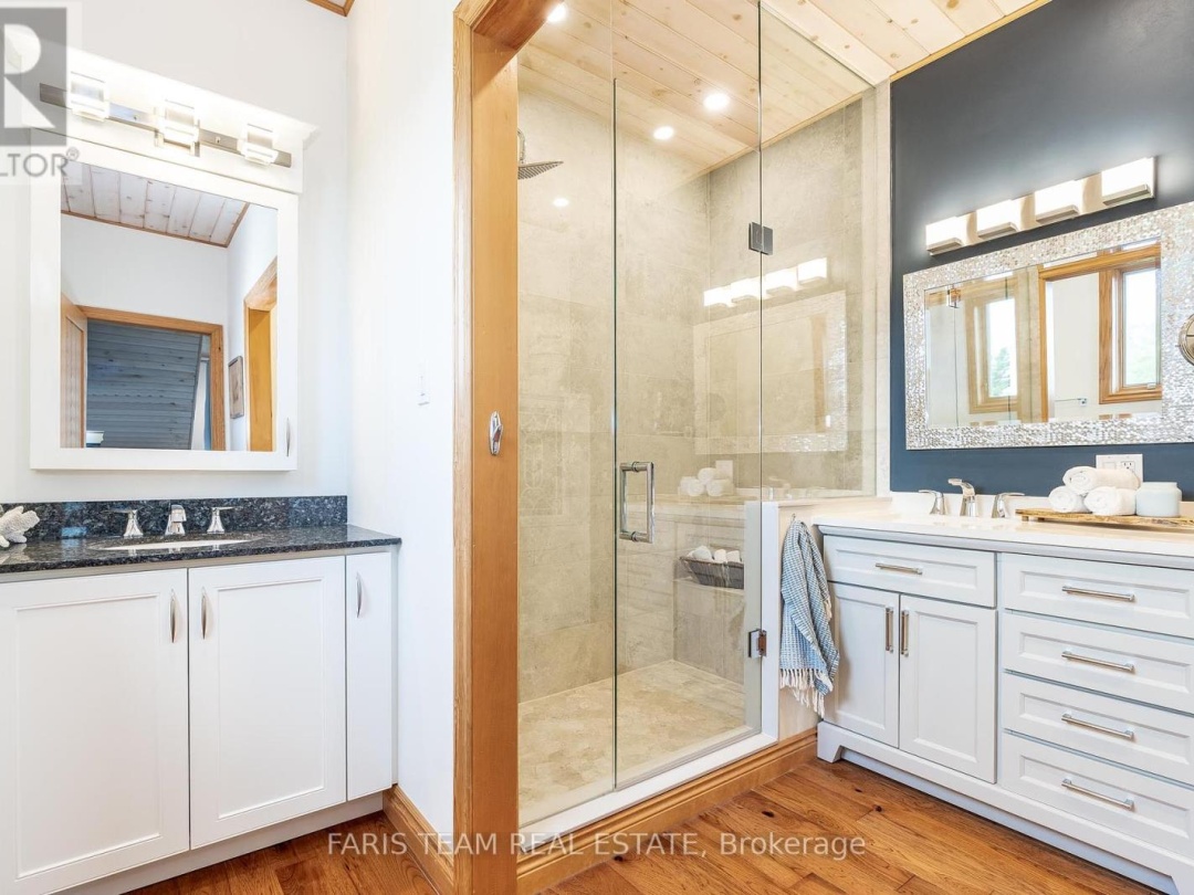 70 Kamenni Bay Road, Georgian Bay