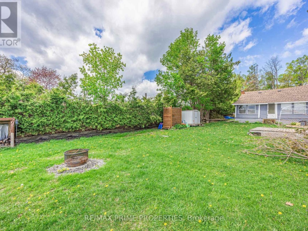 1947 WOODS BAY ROAD, Lake Couchiching