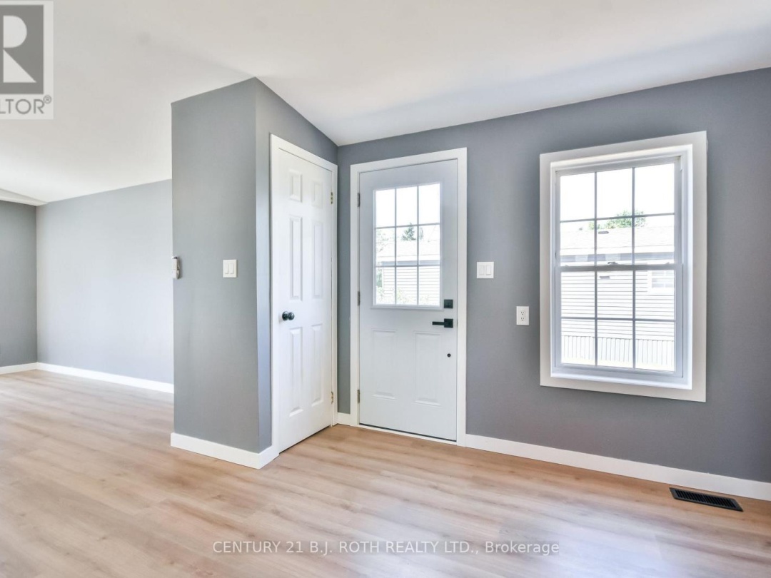 4113 ASH CRESCENT, 