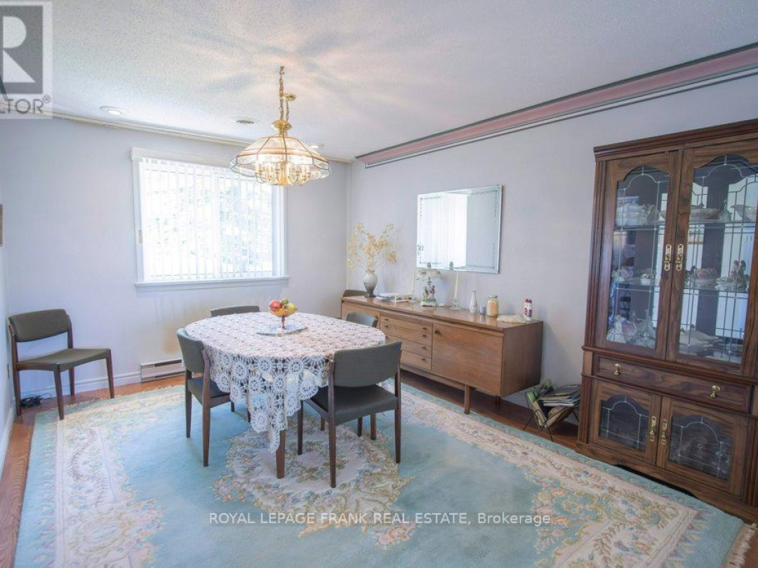 357 THE CAPTAINS CORNERS, 