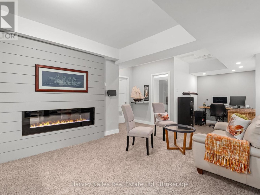 5 BLUE BIRCH LANE, 