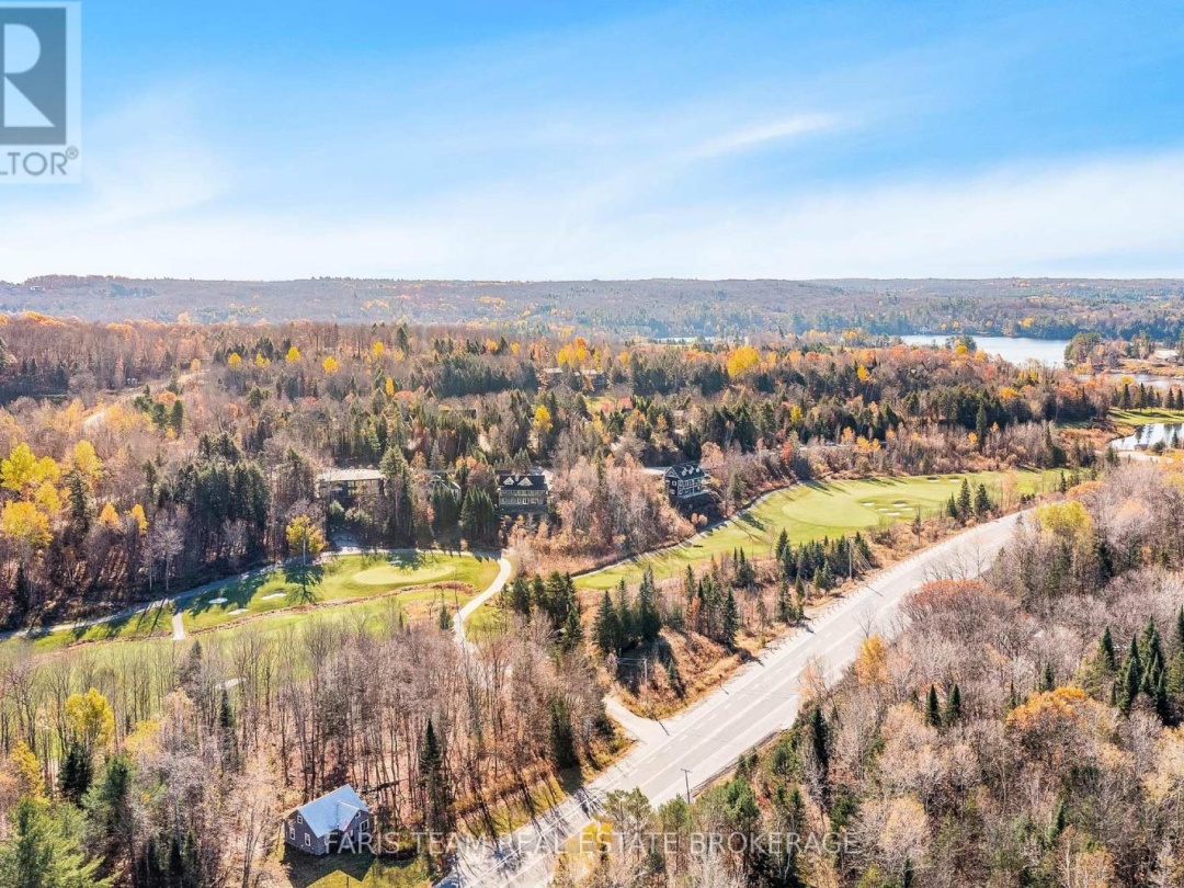 19 DEERHURST HIGHLANDS DRIVE,