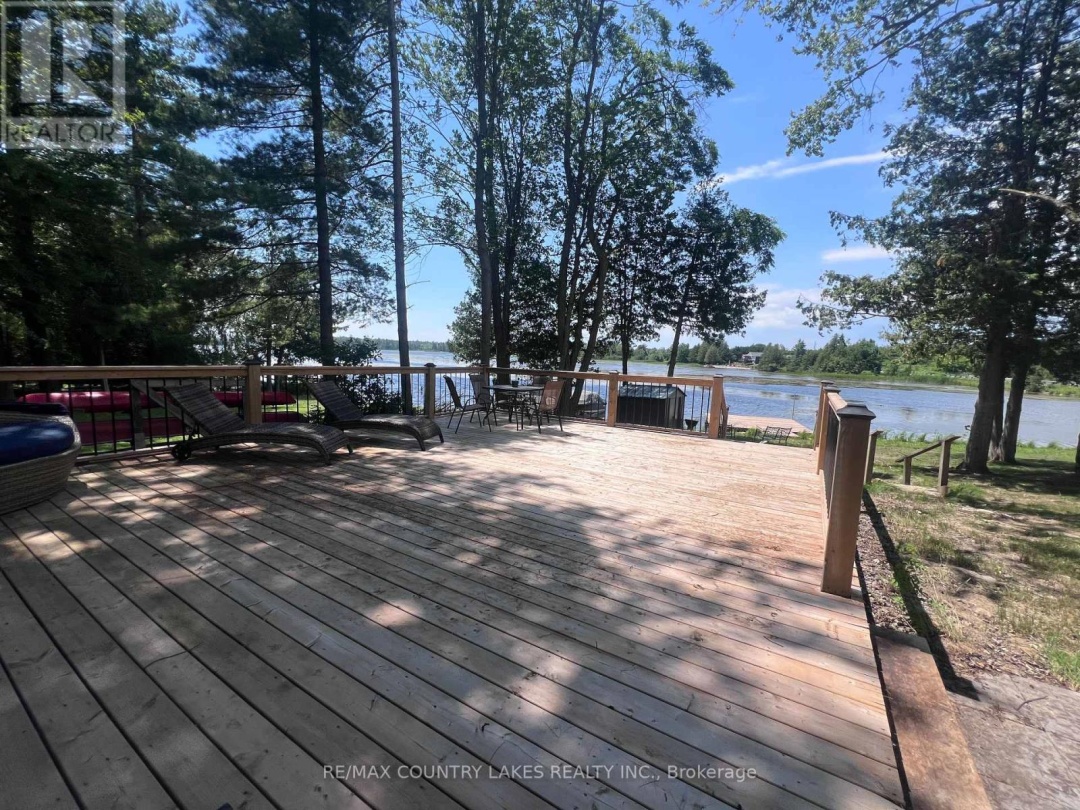 10 ROCKSIDE LANE, 