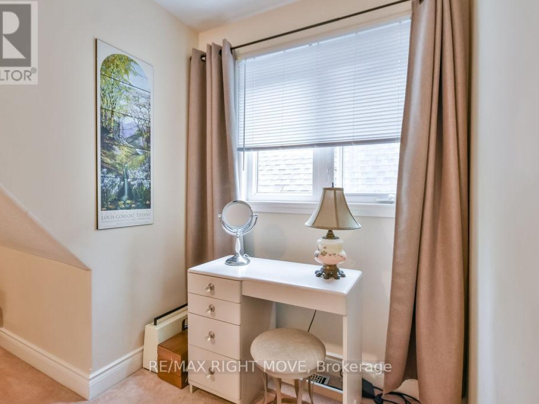 6 - 5 INVERMARA COURT, 