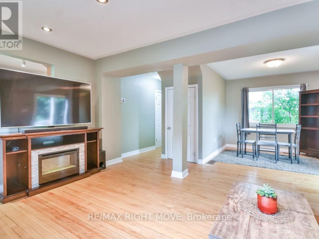 320 HILDA STREET, 