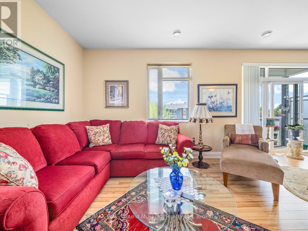 304 20 Silver Birch Court, Parry Sound