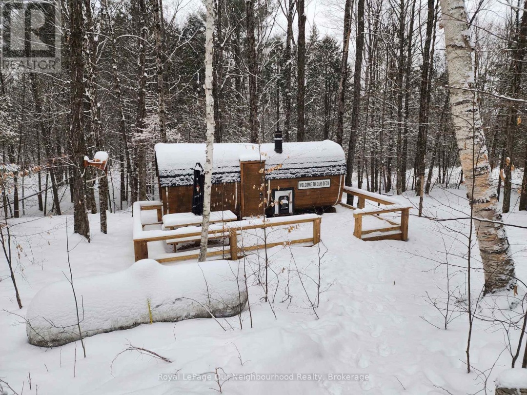 1040 SKI RIDGE TRAIL, 