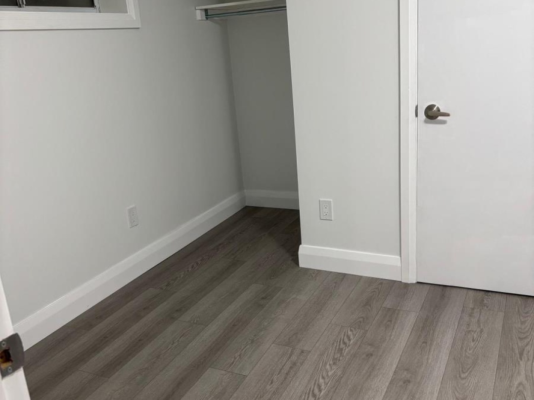 90 COLDWATER ROAD W, 