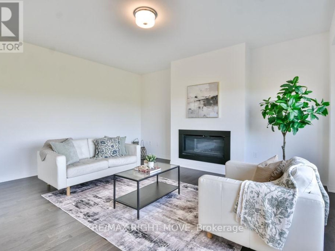 3721 QUAYSIDE DRIVE, 