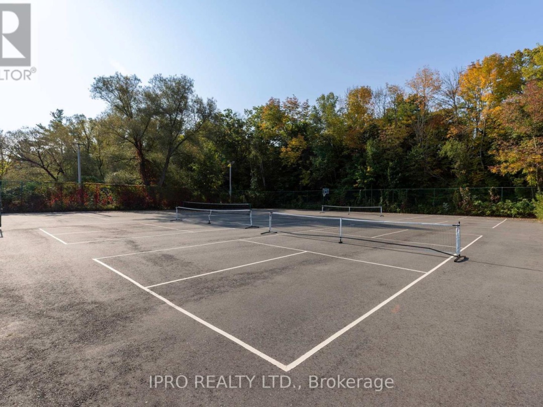 16 1869 Muskoka Rd 118 West Road, Lake Muskoka