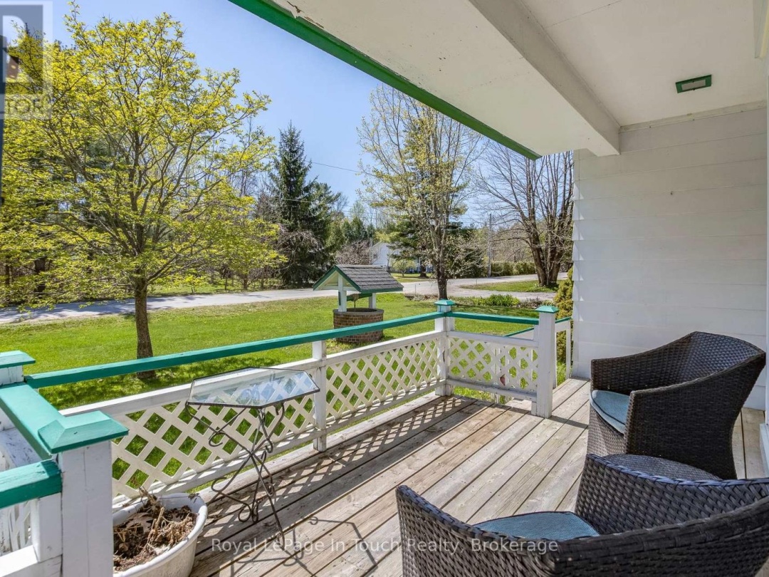 6 Davis Drive, Tay
