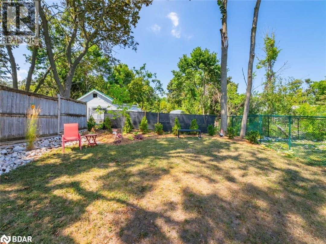 370 HOMEWOOD Avenue, 
