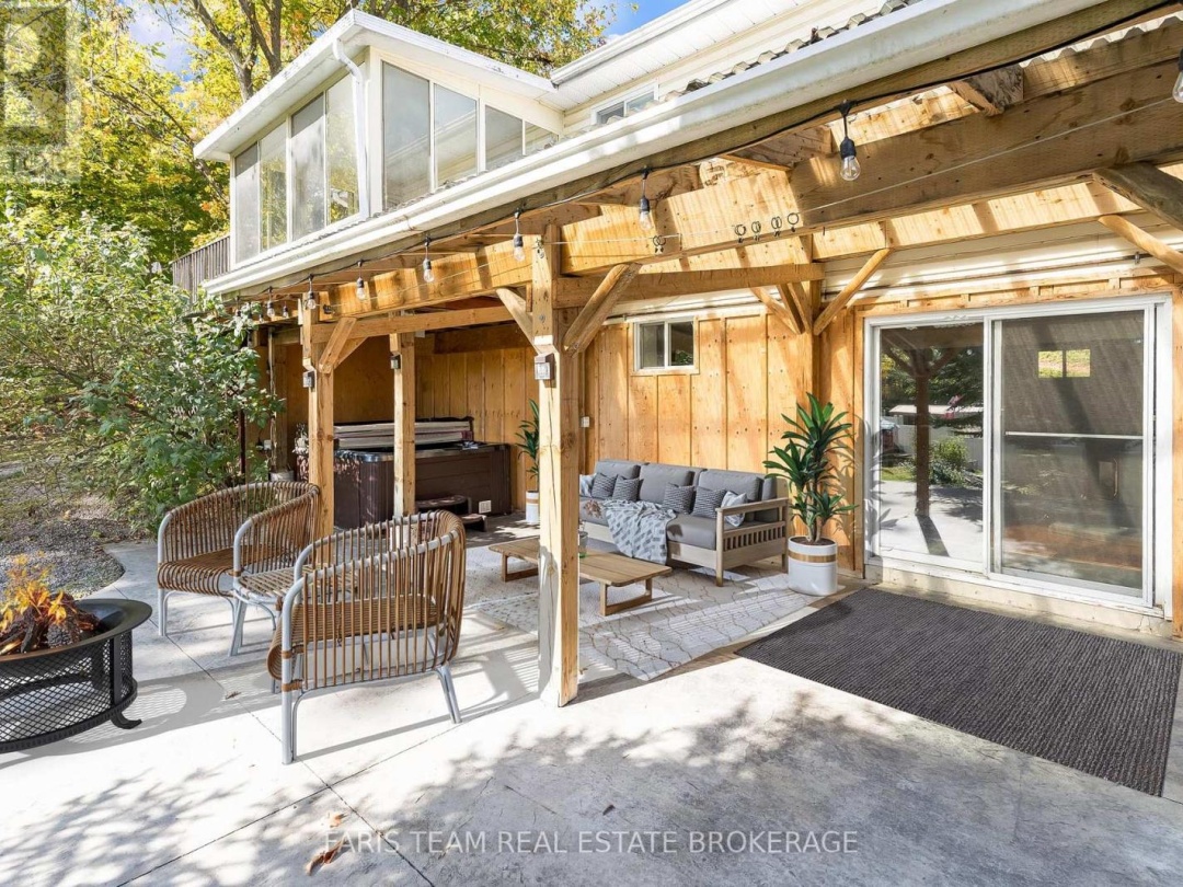 427 ANN STREET, 