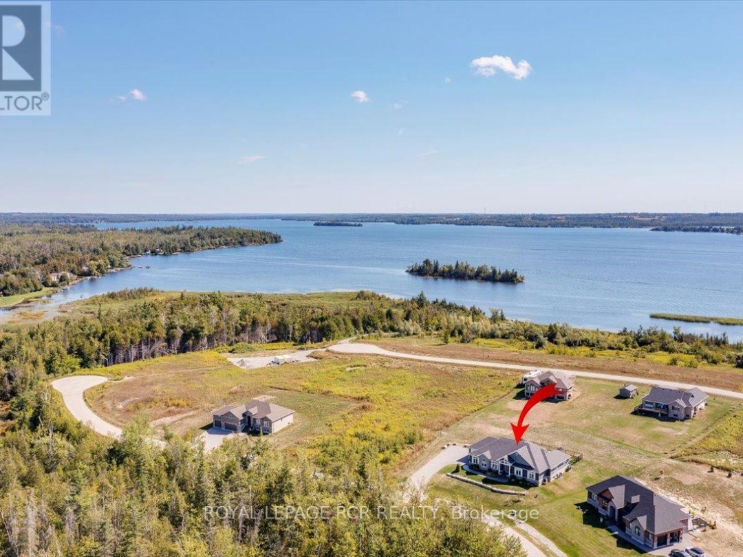 3 NIPIGON STREET, 