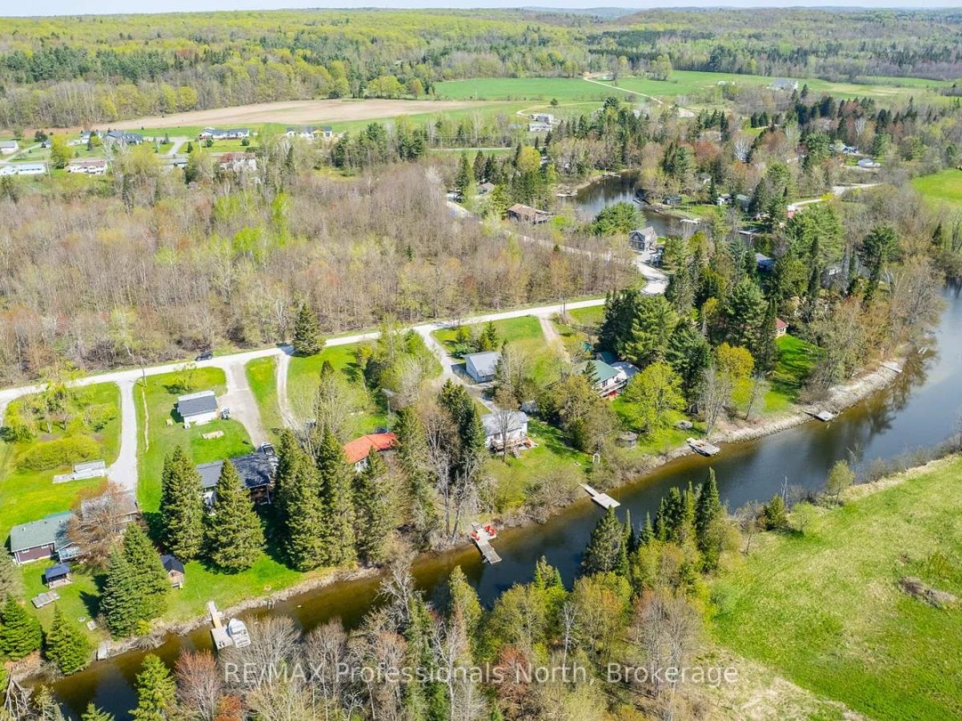 1093 Tiffany Lane, Gull Lake