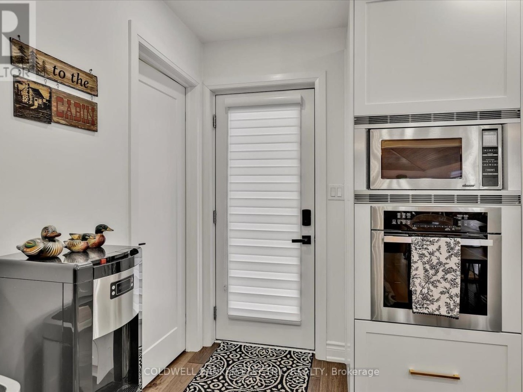 1224 Mccrackens Lane, Horseshoe Lake