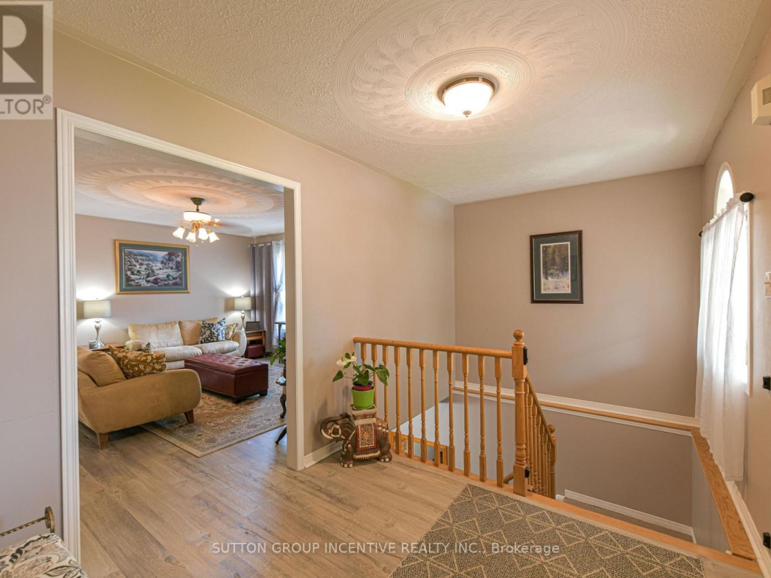 78 VANESSA DRIVE, 