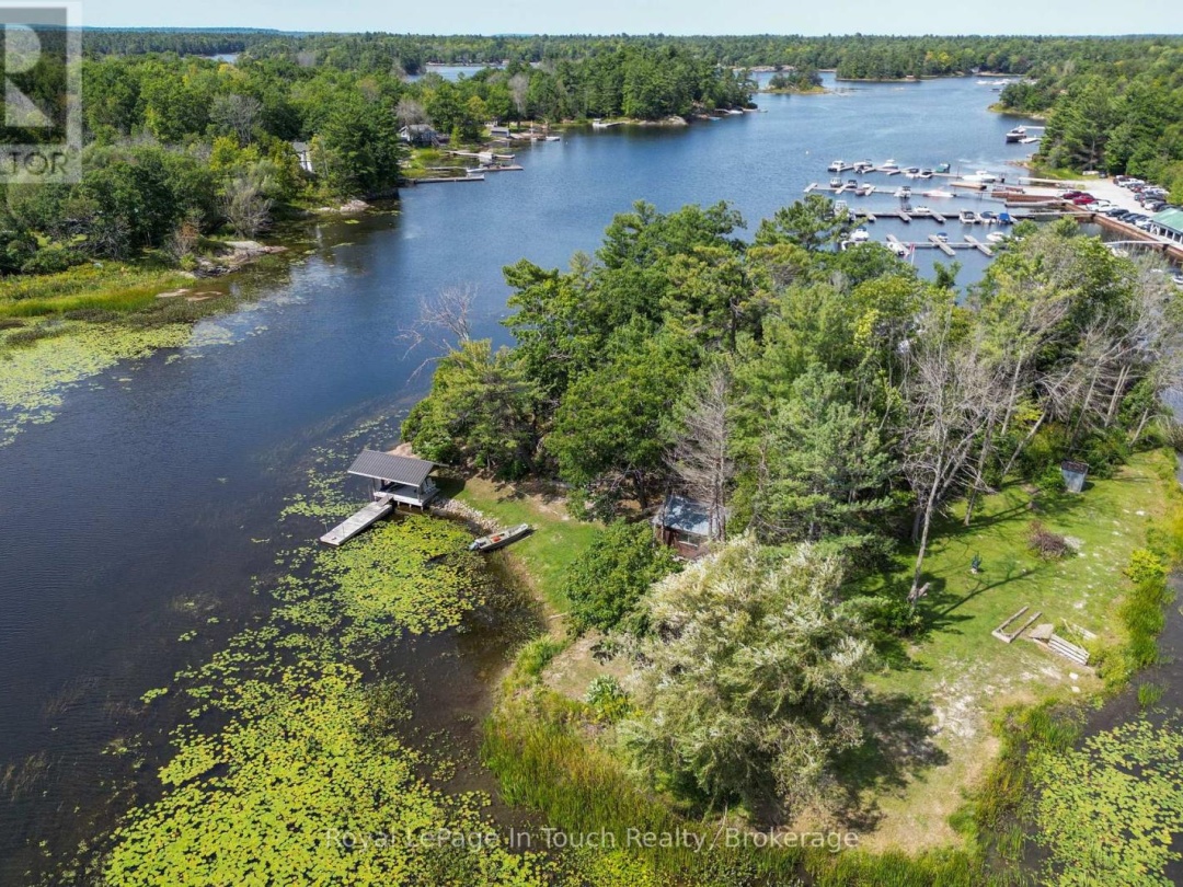 2 Island 860, Georgian Bay