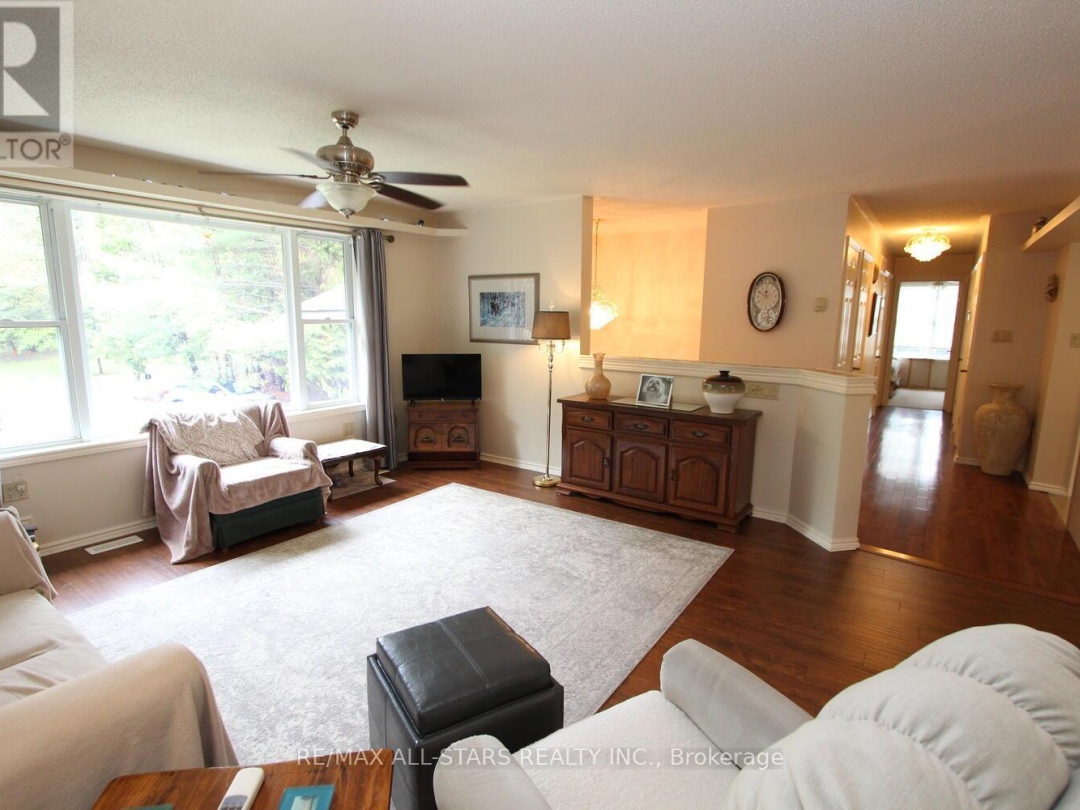 33 TATES BAY ROAD, 