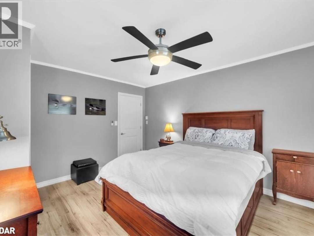 1017 RAYS Lane, 